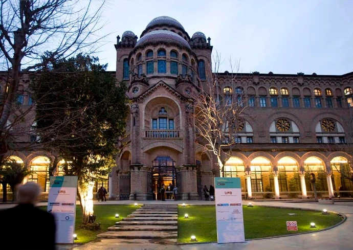 جامعة برشلونة المستقلة  